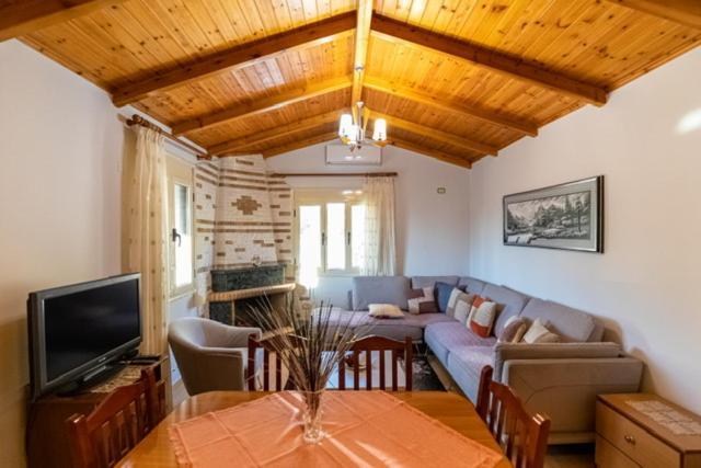 Vila Llano Vlorë Eksteriør billede